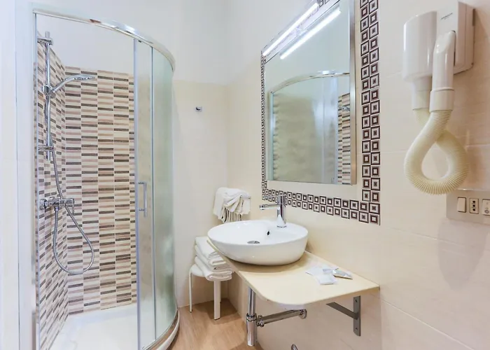 De La Ξενοδοχείο 3*